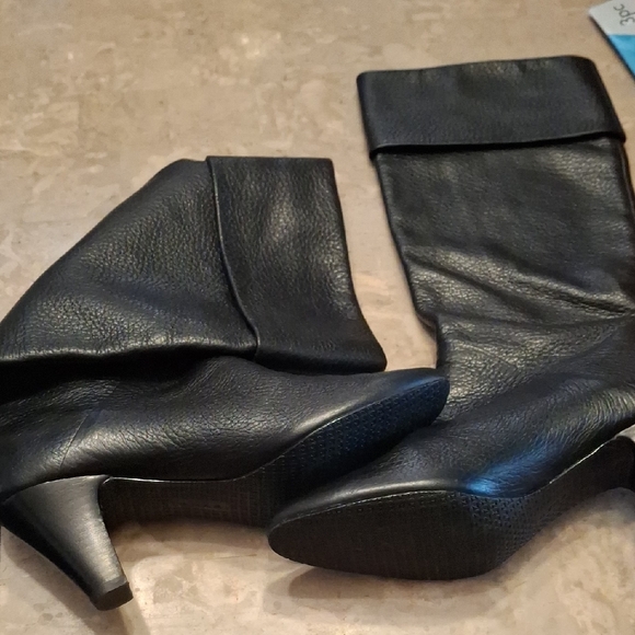 Tahari Black Heeled Leather Boots - Picture 3 of 5